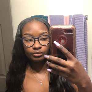 Meet your Posher, Laniece
